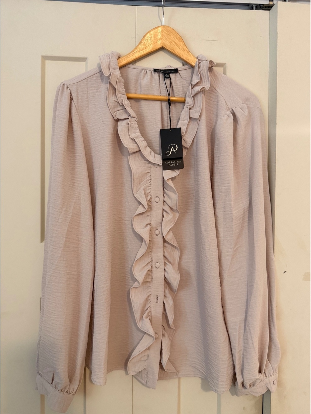Adrianna Papell pebble beige taupe elegant ruffle long sleeve blouse XL NWT